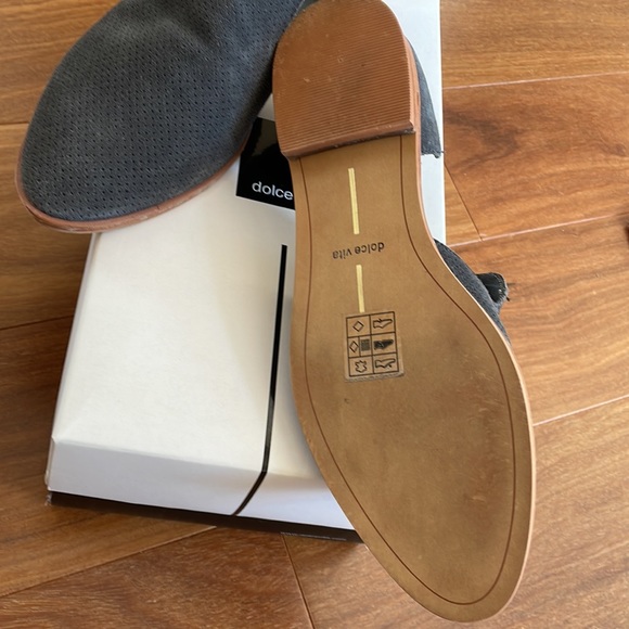 Dolce Vita like new Cody flats size 8 - Picture 4 of 6